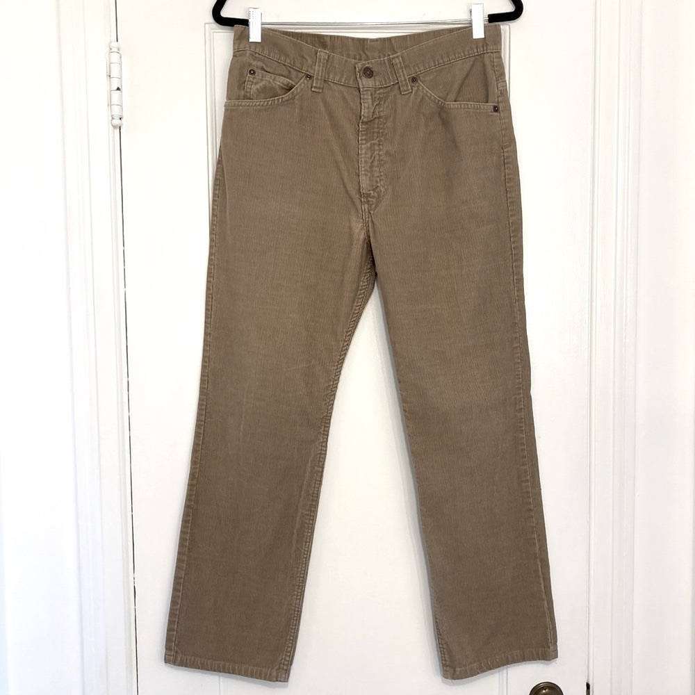 Vintage Levi’s 517 Corduroy Straight Leg Jeans Excellent Condition! 33 x 30 Tan